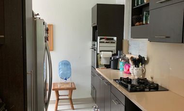 Excelente apartamento en Condominio Laguna Club