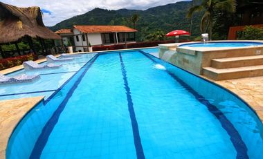 ALQUILER DE LINDA FINCA EL RECREO INFORMES AL3019514101