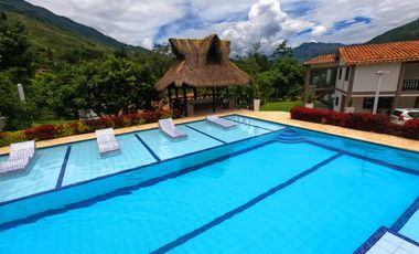 ALQUILER DE LINDA FINCA EL RECREO INFORMES AL3019514101