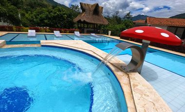 ALQUILER DE LINDA FINCA EL RECREO INFORMES AL3019514101