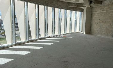 OFICINA EN VENTA 110m2 EN PUERTO CANCUN NIDO