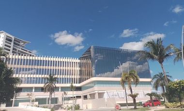 OFICINA EN VENTA 110m2 EN PUERTO CANCUN NIDO