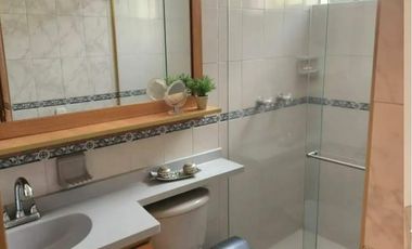 VENTA CASA VERSALLES.  JARDÍN DE VERSALLES