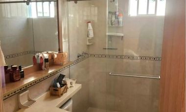 VENTA CASA VERSALLES.  JARDÍN DE VERSALLES