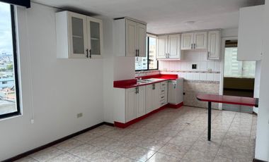 RENTO DEPARTAMENTO CON EXCELENTE VISTA Y UBICACION SECTOR COLEGIO LA CONDAMINE