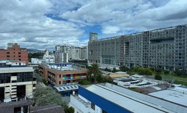 RENTO DEPARTAMENTO CON EXCELENTE VISTA Y UBICACION SECTOR COLEGIO LA CONDAMINE