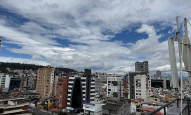 RENTO DEPARTAMENTO CON EXCELENTE VISTA Y UBICACION SECTOR COLEGIO LA CONDAMINE