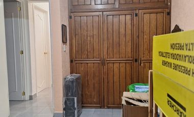 Casa en venta de 212 M² en zona tranquila de Iztapalapa, ideal para familia grande