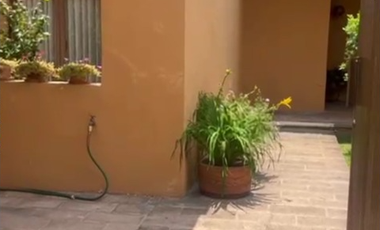 Venta de casa de una sola planta en col. Chapalita, Zapopan, Jalisco