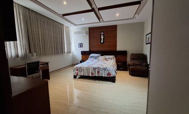 Venta Casa familiar en Urb. Portal del Río,Machala