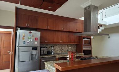 Venta Casa familiar en Urb. Portal del Río,Machala