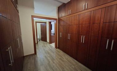 Venta Casa familiar en Urb. Portal del Río,Machala