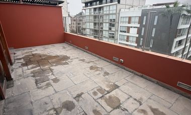 SE VENDE DEPARTAMENTO DUPLEX EN SURCO - VALLE HERMOSO