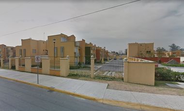 VENTA DE CASA EN BLVD EL DORADO TULTEPEC EDOMEX