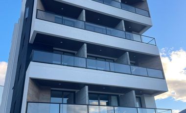 VENDO ESTUDIO/SUITE EN EXCELENTE EDIFICIO A ESTRENAR - SECTOR EL BATAN