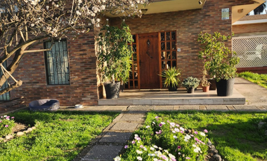 Arriendo espectacular casa en Paradero 8 Camino Troncal San Pedro Quillota