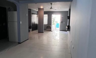 SE RENTA CASA MUY AMPLIA EN PASEOS DEL ALBA. PARA FAMILIA O EMPRESA