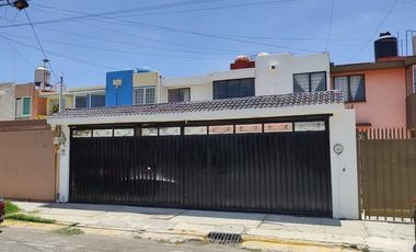 Rento departamento a pie de calle en colonia aquiles serdan cerca walmart reforma, la paz y BINE