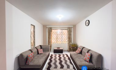 Casa en venta en sector el Rosal cerca de la Universidad nacional de Loja al sur de la ciudad de Loja