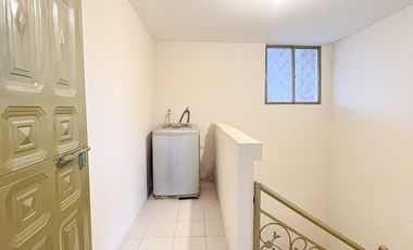 Casa en venta en sector el Rosal cerca de la Universidad nacional de Loja al sur de la ciudad de Loja