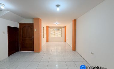 Casa en venta en sector el Rosal cerca de la Universidad nacional de Loja al sur de la ciudad de Loja