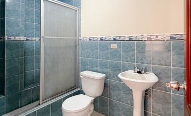 Casa en venta en sector el Rosal cerca de la Universidad nacional de Loja al sur de la ciudad de Loja