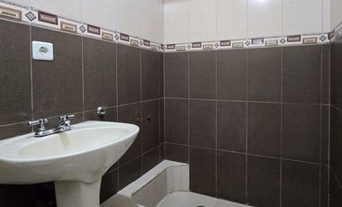 Casa en venta en sector La banda cerca de la importadora tomebamba al norte de la ciudad de Loja