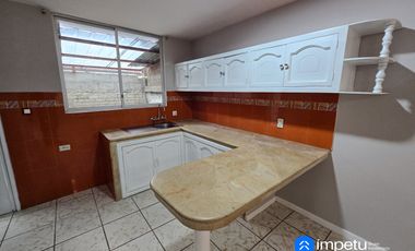 Casa en venta en sector La banda cerca de la importadora tomebamba al norte de la ciudad de Loja