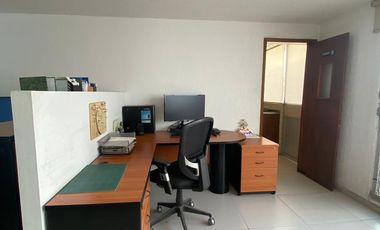 Casa en Renta Amueblada y acondicionada para uso exclusivo de Oficina sobre Av. Sierra Leona.