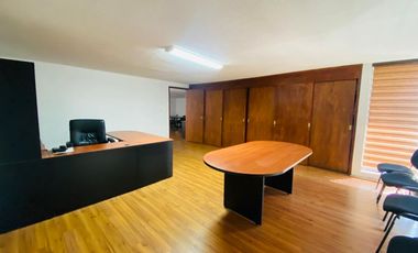 Casa en Renta Amueblada y acondicionada para uso exclusivo de Oficina sobre Av. Sierra Leona.
