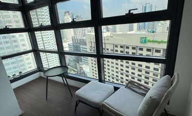 LUXURY 2BR at Garden Towers, Makati