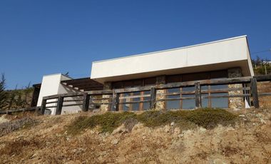Vendo Parcela con Piscina y Quincho Fundo Loreto