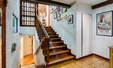 Prime Residential Property with Commercial Potential Near Capitol Medical Center