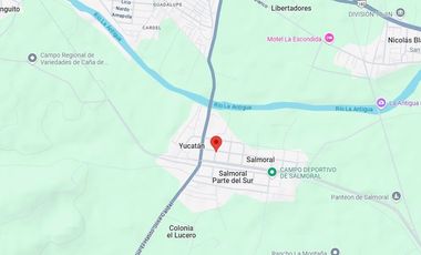 Casa en venta en Av Ursulo Galvan, Salmoral, Veracruz  G D