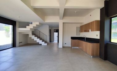 18M- 2 Storey House & Lot w/Roofdeck & 4 Bedrooms For Sale in Brgy Calublub II,Laiya Road San Juan Batangas