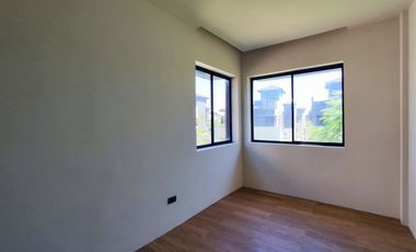 18M- 2 Storey House & Lot w/Roofdeck & 4 Bedrooms For Sale in Brgy Calublub II,Laiya Road San Juan Batangas