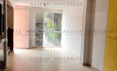 CASA EN VENTA EN ESTADO DE MEXICO, FRACC. PASEOS DE TULTEPEC. (206)