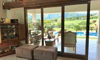 Tu refugio ideal en el Valle de Yunguilla