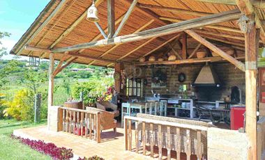 Tu refugio ideal en el Valle de Yunguilla