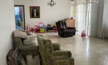 HERMOSO DEPARTAMENTO EN LA 9 DE OCTUBRE GUAYAQUIL
