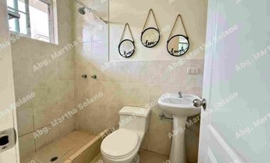 ARRIENDO MINI SUITE con A/C y parqueadero independiente