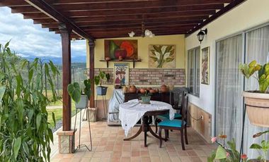 DISEÑO, NATURALEZA Y CONFORT EN UN SOLO LUGAR