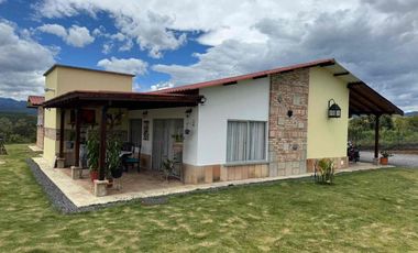 DISEÑO, NATURALEZA Y CONFORT EN UN SOLO LUGAR