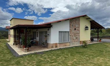 DISEÑO, NATURALEZA Y CONFORT EN UN SOLO LUGAR