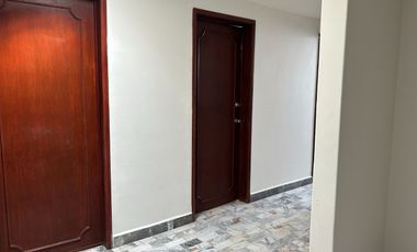 Casa en venta eje 6 casi esquina Calzada la Viga