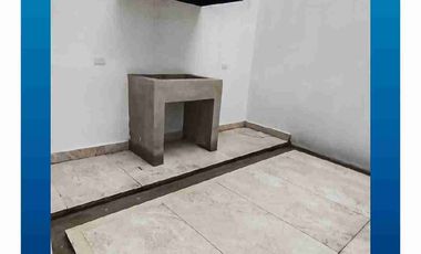 CASA EN VENTA . 3 DORMITORIOS Y ESTUDIO. APLICA CREDITO VIP