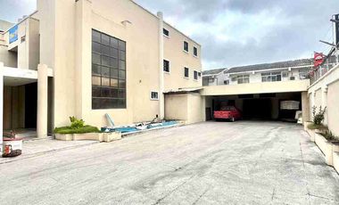 VENDO O ALQUILO PROPIEDAD EN LA GARZOTA - SECTOR ALTAMENTE COMERCIAL