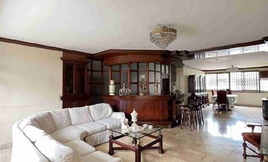 VENDO O ALQUILO PROPIEDAD EN LA GARZOTA - SECTOR ALTAMENTE COMERCIAL