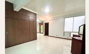Brgy. Pasadena Townhouse for Sale! San Juan City
