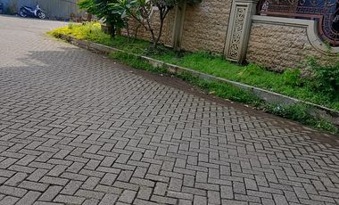 Dijual Cepat Rumah Mewah 3,5 Lantai Galaxi Bumi Permai Surabaya